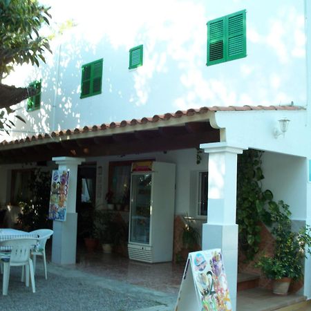 Pension Las Tres Golondrinas Playa DPlaya Des Figueral エクステリア 写真