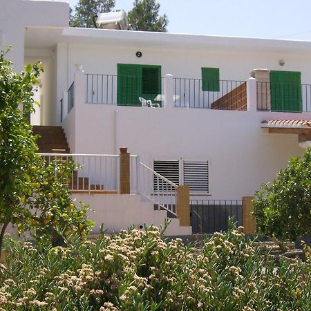 Pension Las Tres Golondrinas Playa DPlaya Des Figueral エクステリア 写真
