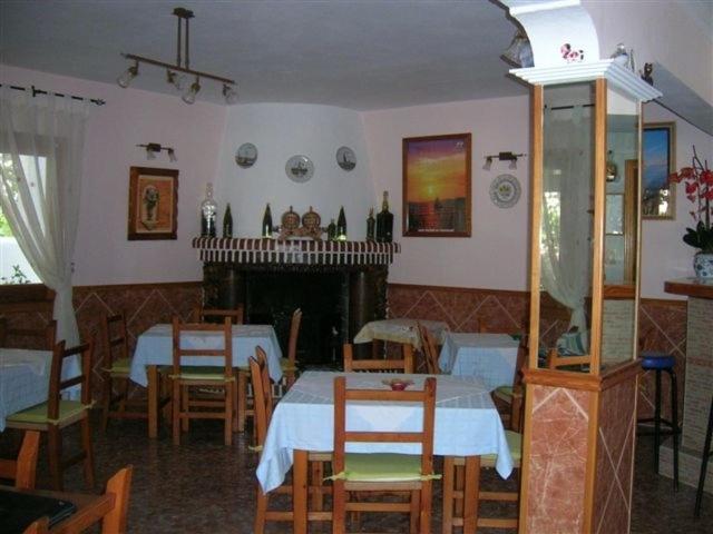 Pension Las Tres Golondrinas Playa DPlaya Des Figueral エクステリア 写真
