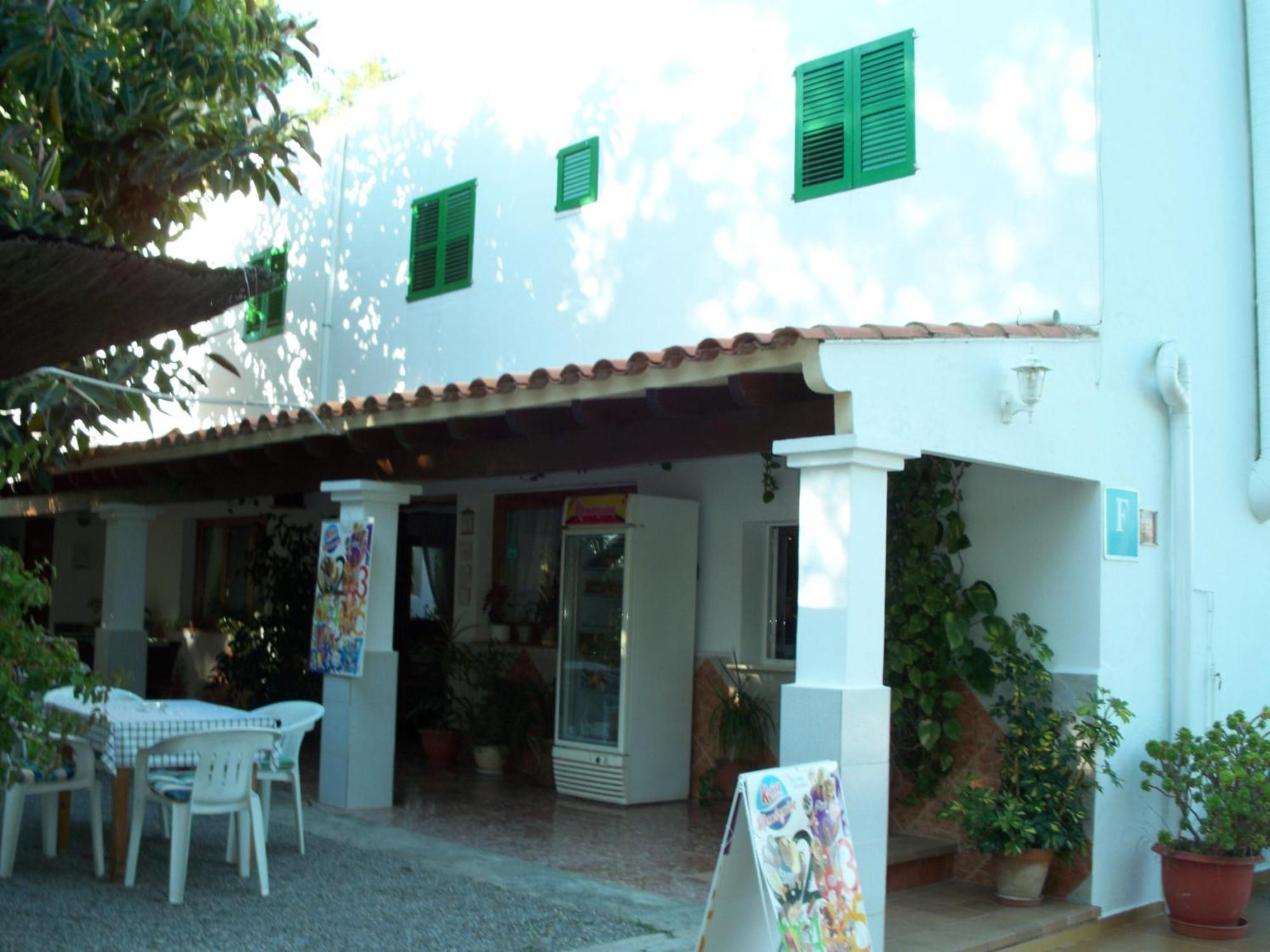 Pension Las Tres Golondrinas Playa DPlaya Des Figueral エクステリア 写真